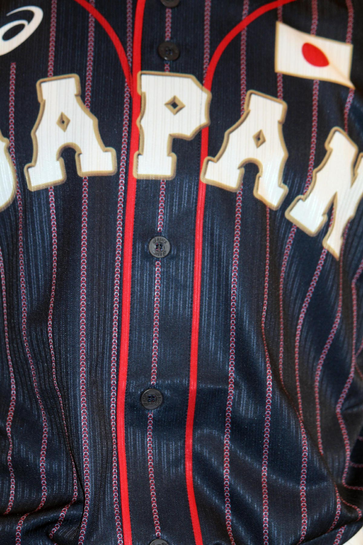 野球日本代表 侍ジャパン 新ユニフォームを発表日本の伝統的な色と柄を取り入れたデザイン Zoom Up Collection