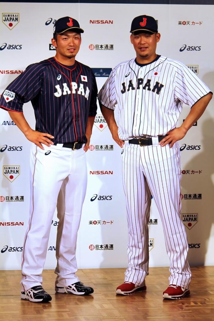 野球日本代表「侍ジャパン」新ユニフォームを発表日本の伝統的な色と柄